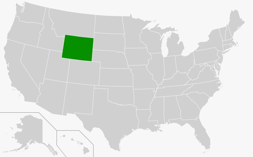 Exact map of the United States with Wyoming highlighted in green